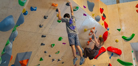 Unibank Sponsored the “Upside Down” Sport Climbing Festival